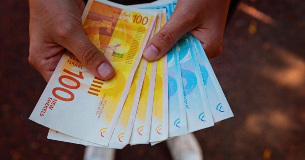 استقرار أسعار صرف العملات الأجنبية مقابل الشيكل في الأسواق الفلسطينية