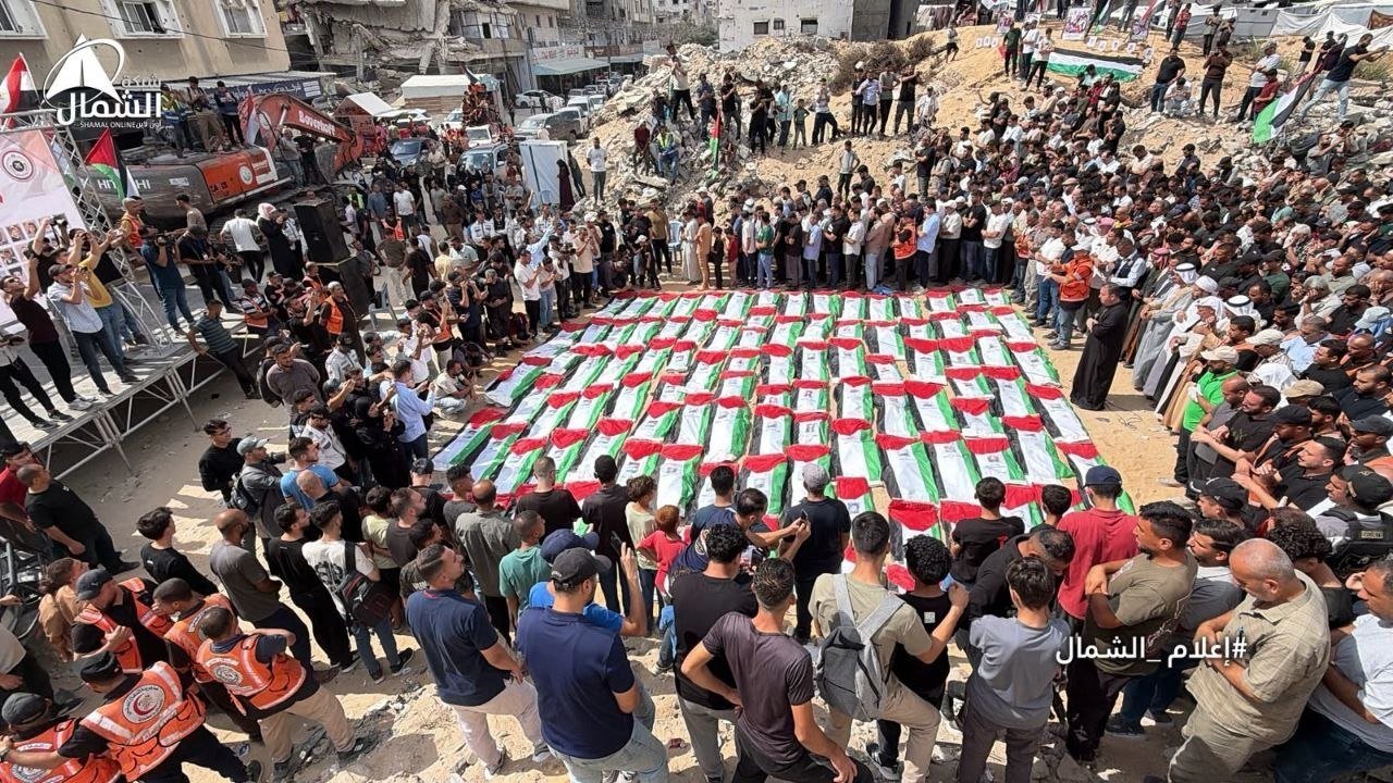 حماس تدعو لملاحقة المسؤولين بعد تشييع 105 شهداء في غزة