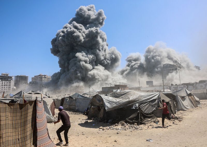 تدمير محطة تحلية مياه الشيخ رضوان بغارة شمال مدينة غزة