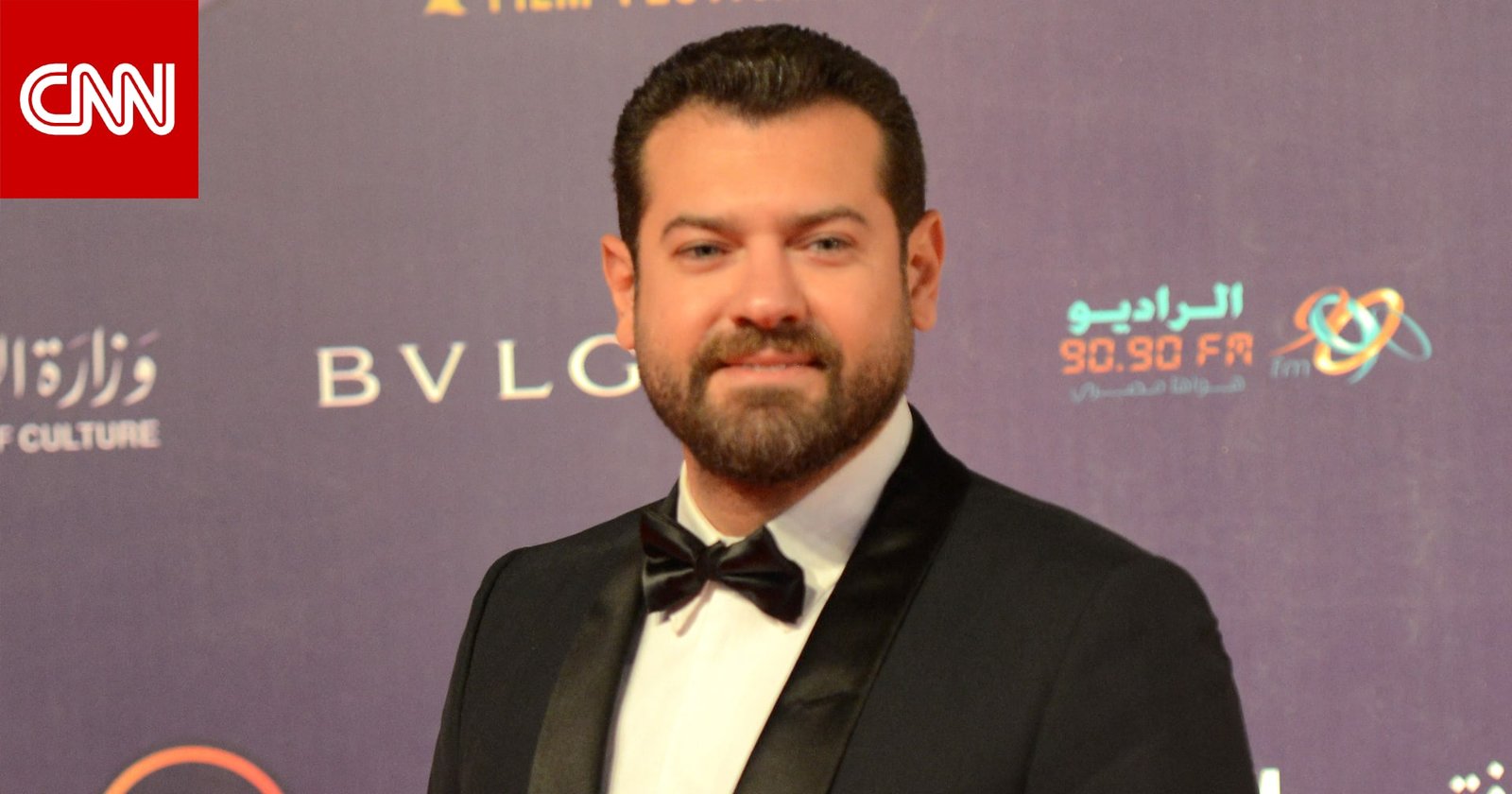 يكشف عمرو يوسف فكرة مسلسل «180» عن رجال الدفاع المدني