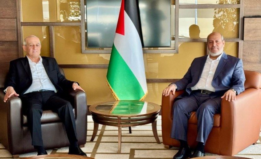 حماس والجبهة الشعبية تبحثان التطورات الفلسطينية وسبل إنهاء الانقسام